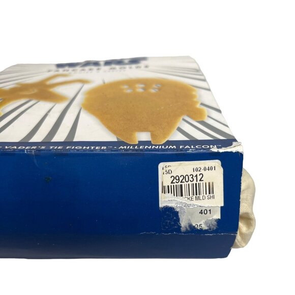 William Sonoma Star Wars Pancake Molds Set Of 3 New With Recipe - Picture 4 of 5